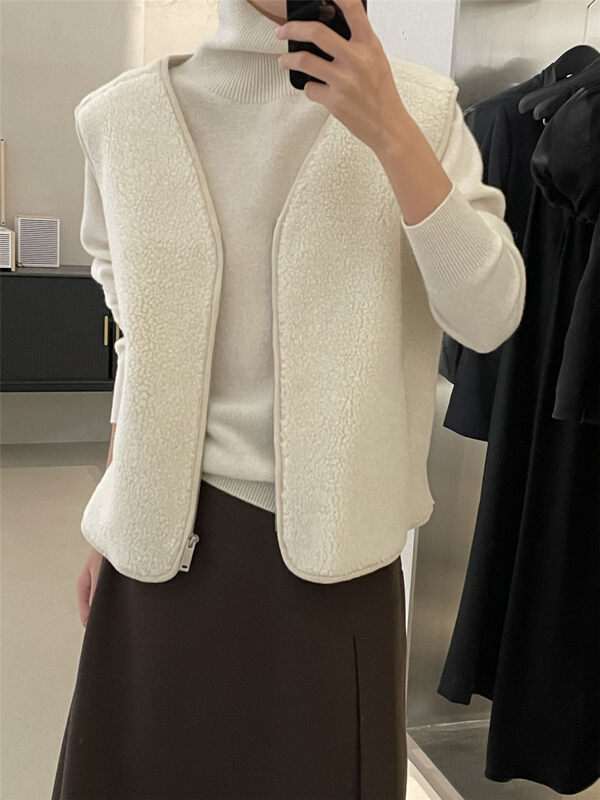 Wool integrated [CLEAN SPACE] textured solid color plush zipper vest (30 wool) 33592# CQW