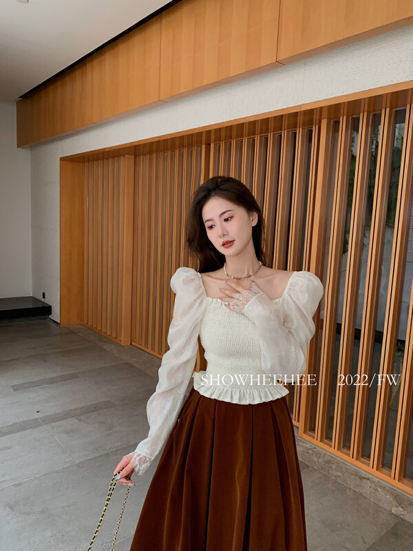New in autumn! [Xiu Xixi] French elegant and chic retro square collar shirt 9237# JHY