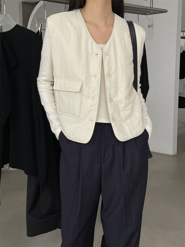 【CLEAN SPACE】Solid color texture V-neck down vest warm cotton jacket (90#white duck down) 32510A# CQW