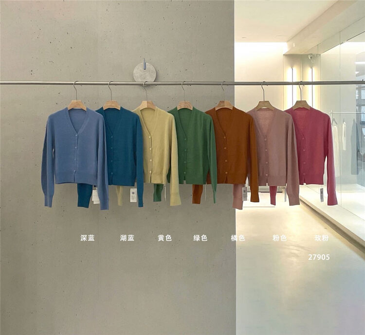 15 Colors Seamless Woven, 50% Raccoon Hair【CLEAN SPACE】Simple Solid Color V-Neck Casual Knit Cardigan 27905# CQW