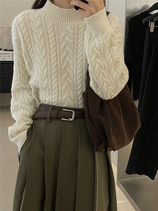 New in winter! [CLEAN SPACE] Twist half turtleneck solid color simple and versatile knitted sweater (including 100% wool) 33317# CQW