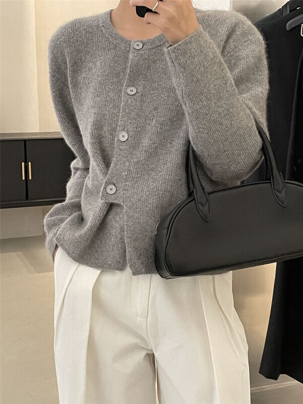 Autumn is new! [CLEAN SPACE] Simple solid color versatile knitted cardigan (including 40% wool, 35% raccoon hair) 33238# CQW