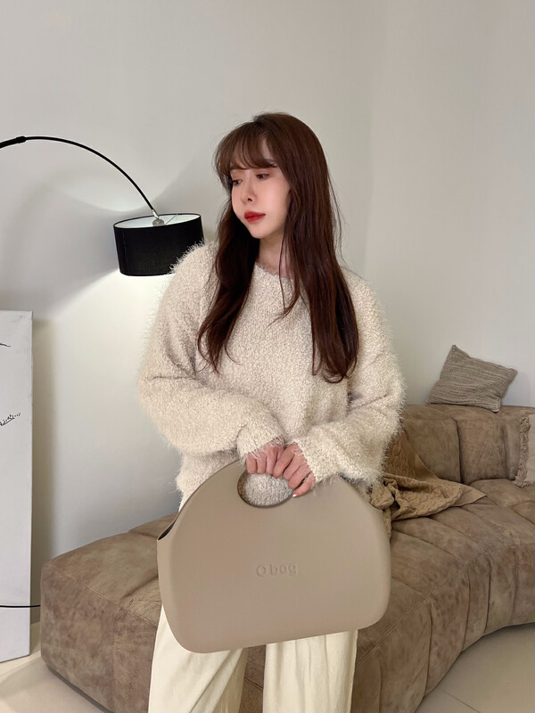 【RIN】Simple Korean Gentle Hairy Knit Sweater R2286