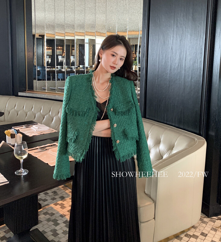 New for winter!  【Xiu Xixi】Xiaoxiangfeng V-neck temperament short coat 358# JHY