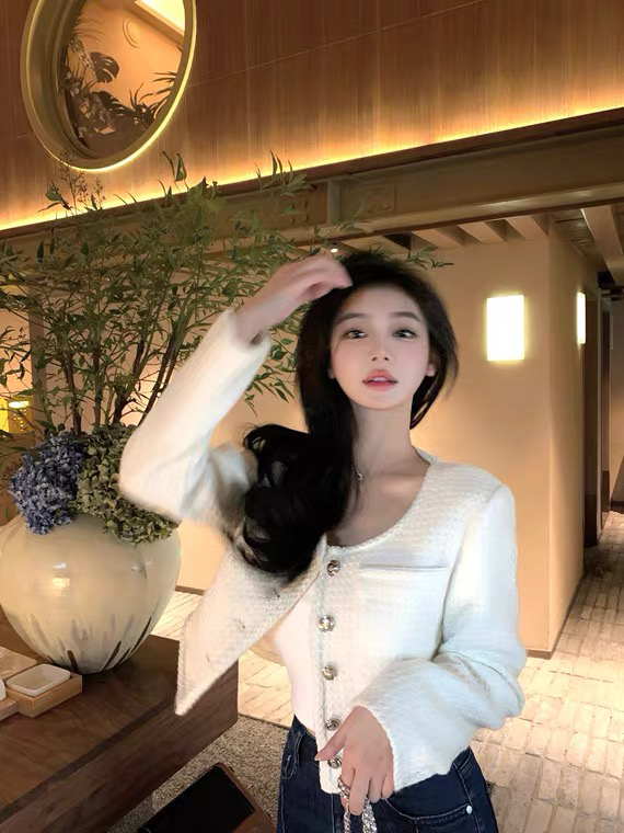 【KIKI STUDIO】Small short style small fragrance short coat (only sells coat) 6927# HJY