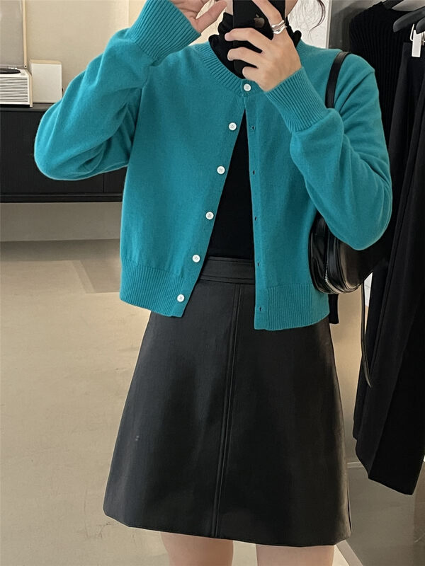 【CLEAN SPACE】Solid color versatile round neck short knitted cardigan 32063# CQW