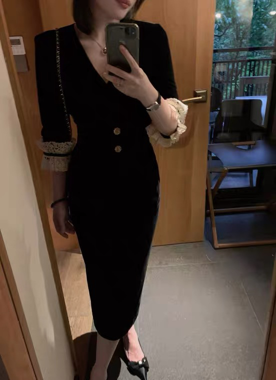 【KIKI STUDIO】Fashionable and slim mid-length dress 6851# HJY