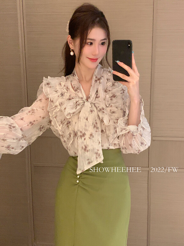 New in early autumn! [Xiu Xixi] French sweet and gentle style ruffled lace-up bow collar printed shirt 9180# JHY