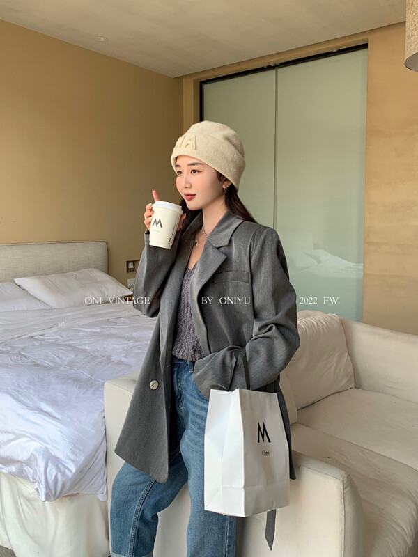 Original price 157.79! [ONIVINTAGE] Simple double-breasted waist-strap suit (with waist rope) OZ226X4483