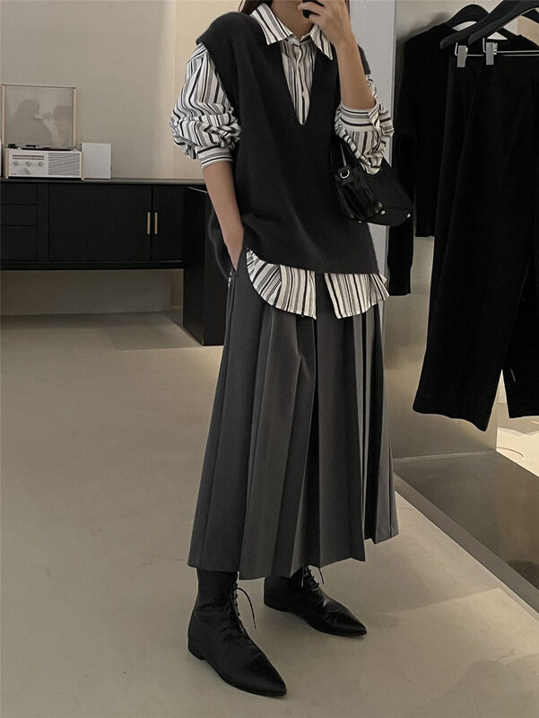 Autumn is new! [CLEAN SPACE] textured solid color high waist pleated skirt 33802# CQW