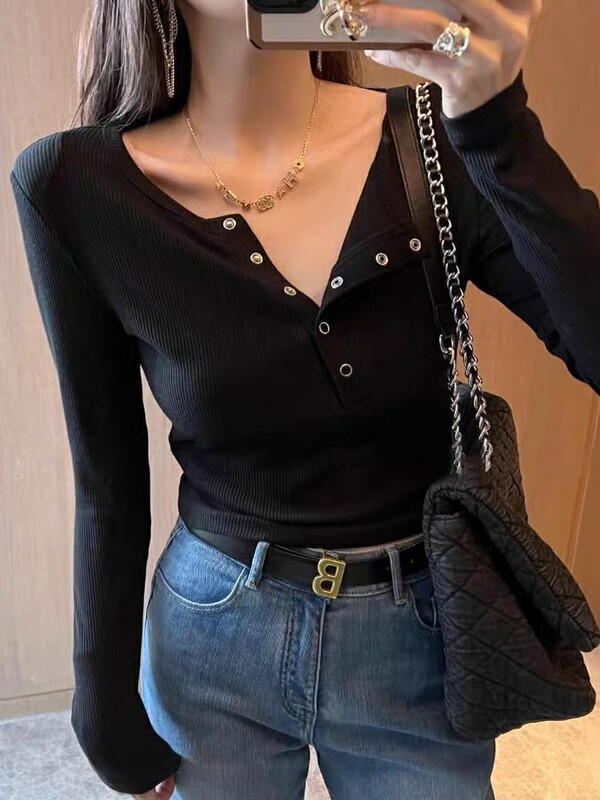 New in autumn! [KIKI STUDIO] round neck clean comfortable all-match long-sleeved T-shirt 6790# HJY