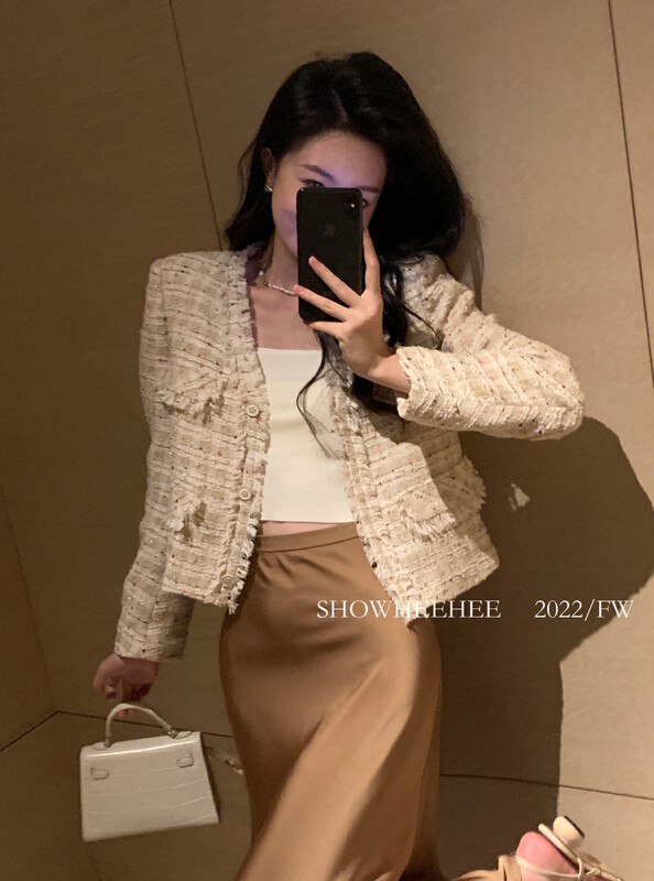 Early autumn new style! [Xiu Xixi] Xiaoxiang style ladies high-end tweed brushed edge V-neck short coat YS1-355# JHY