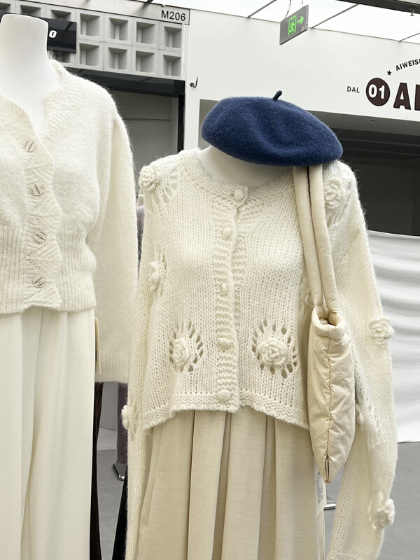 【RIN】Simple Korean style three-dimensional jacquard sweater 2275