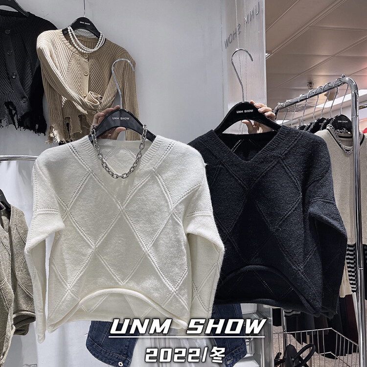 Original price 62.04! New in autumn! [UNM-SHOW] Korean simple and comfortable all-match warm pullover sweater 6677# WTT