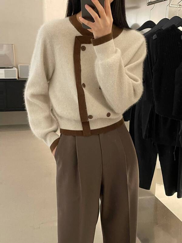 Raccoon velvet 7 colors [CLEAN SPACE] Korean version contrast color fake breasted design knitted cardigan 33329# CQW