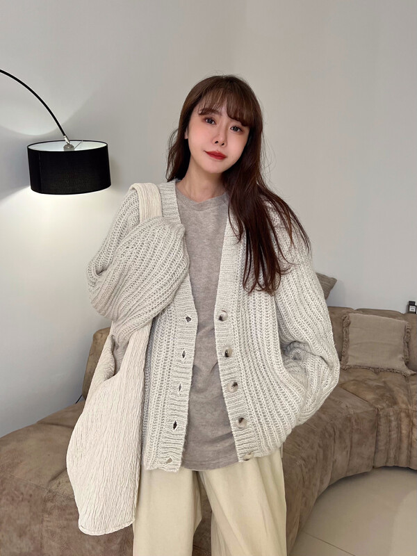 【RIN】Simple Korean Lazy Style Loose Versatile Knit Cardigan R2292