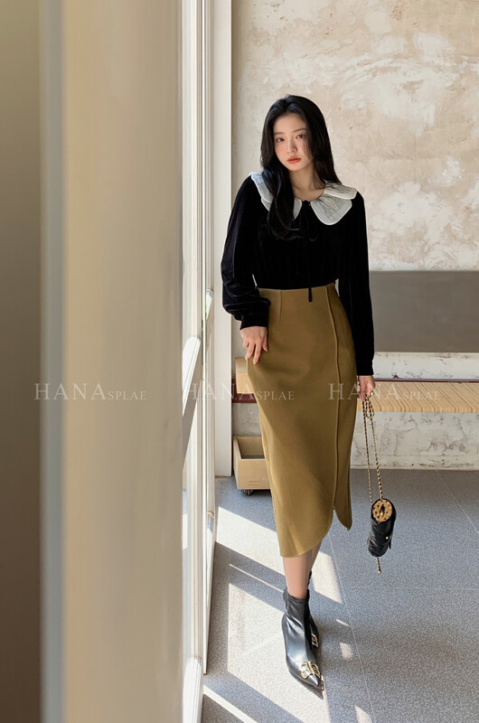 [HANNA Hanna] Temperament commuter skirt with high waist and thin slit over the knee skirt H3535