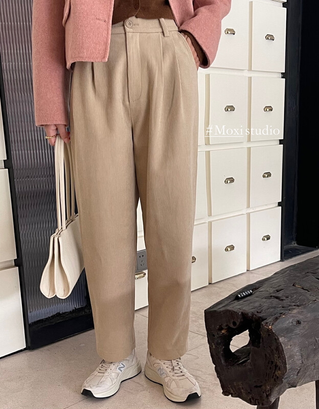 New in winter! [MOXI] Korean simple and slim corduroy casual pants 2011# CQW