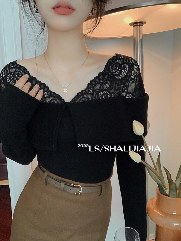 [LS] French V-neck lace stitching shirt 2922