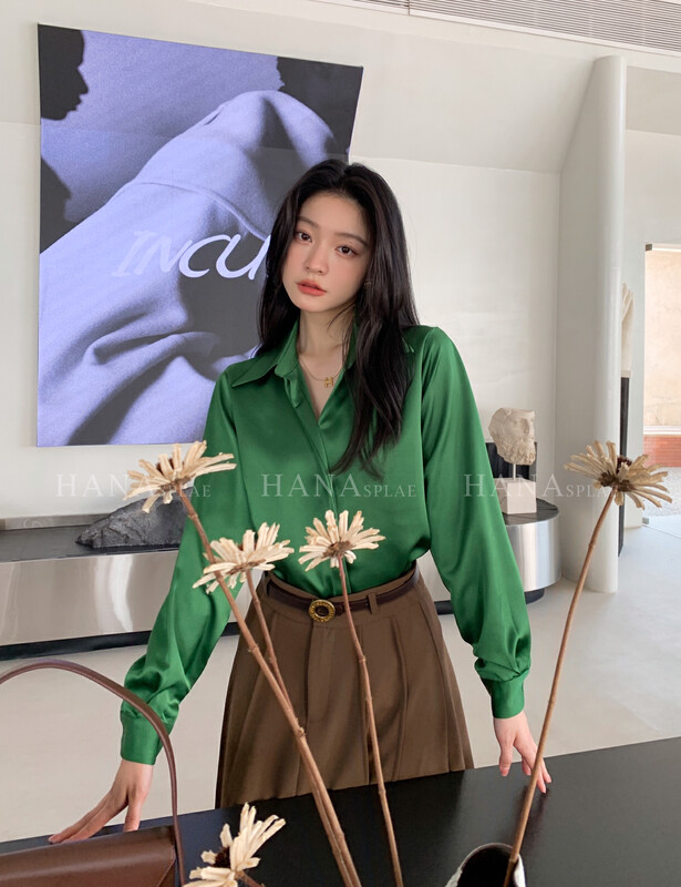 [HANNA Hanna] [Hanna] French elegant shirt women's 2022 new autumn simple shirt (with metal chain) H10589# JHY