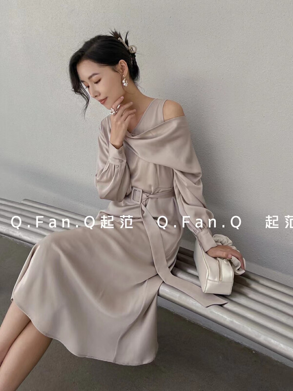 New in early autumn! [Fan] Fashionable mid-length solid color dress (with belt) 7590# JHY