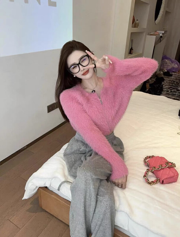 New in winter! [Amanda] Korean version of the simple mink fur zipper warm sweater 5268# PCZ