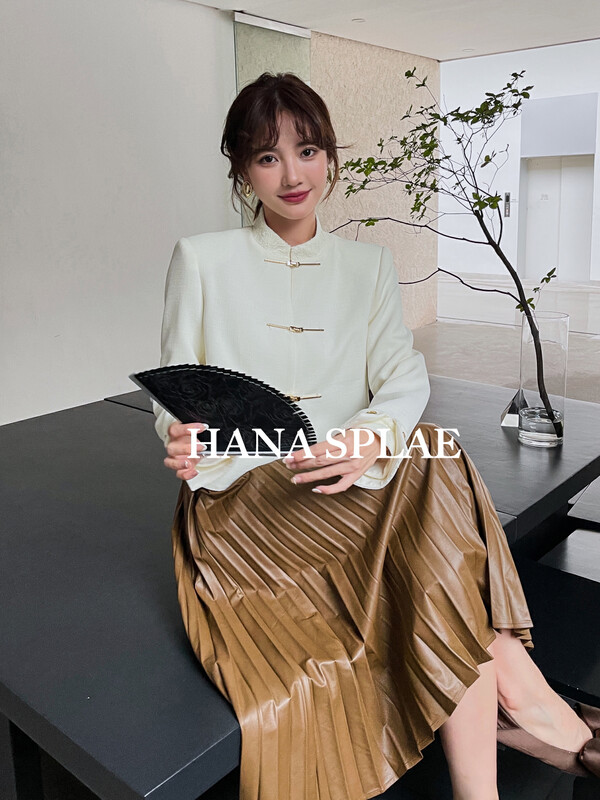 [HANNA Hanna] [Hanna] Xiaoxiang short coat female 22 new autumn retro short coat H10511
