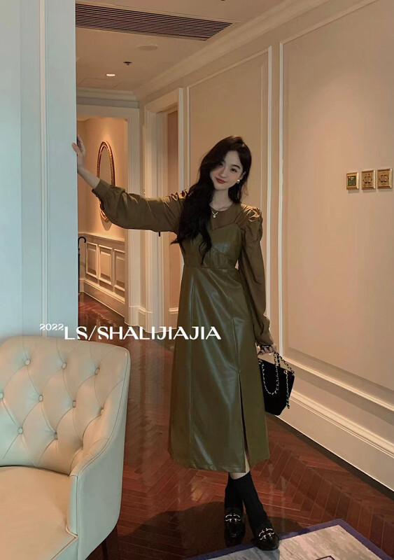 【LS】Fashionable Versatile PU Leather Sling Dress 51077