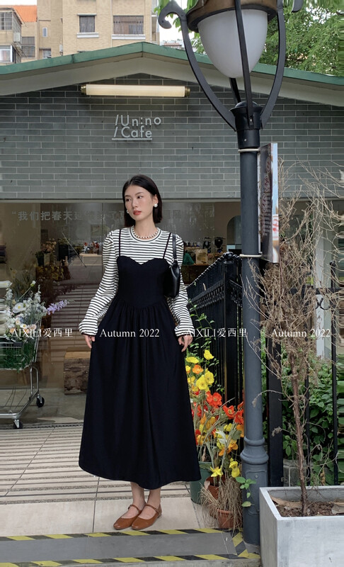 [AIXILI Aixili] Round neck design slimming dress temperament 7367