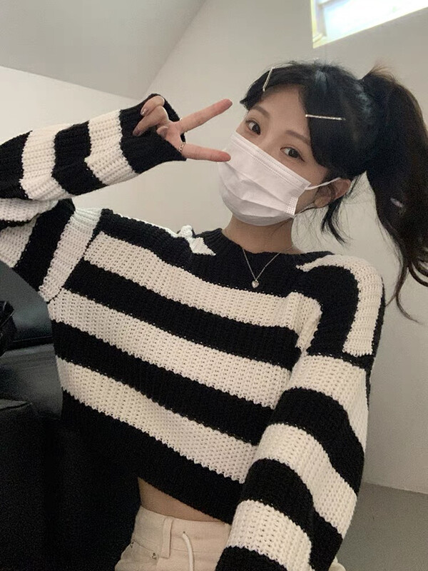 【F·P】Contrast Color Striped Casual Short Warm Sweater T35FP# HBX
