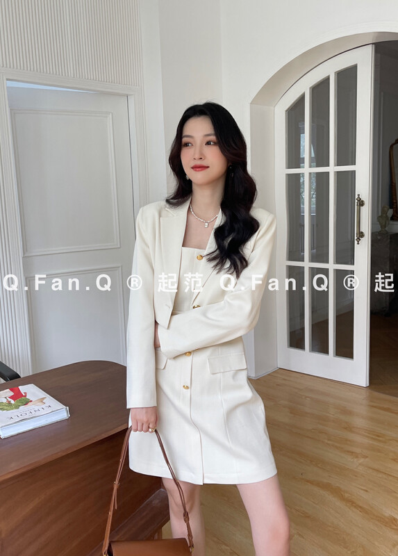 Autumn is new! [Fan] temperament high-end short suit + waist vest skirt two-piece suit (with belt) 80287# JHY