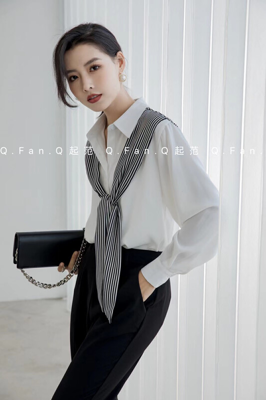 Autumn is new! [Fan] Simple casual and generous stitching striped shirt 7968# JHY