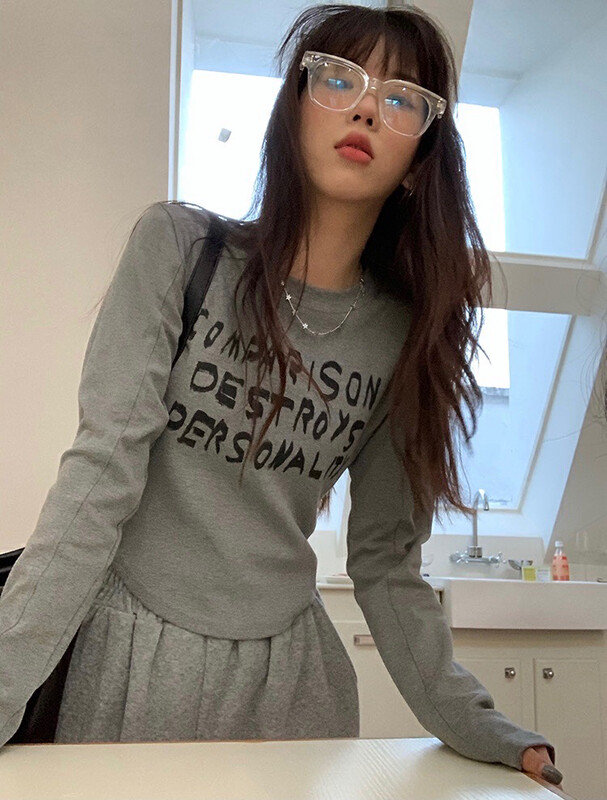 New for winter!  【MEET RAINBOW】Versatile letter printed long-sleeved T-shirt 08570# LSL