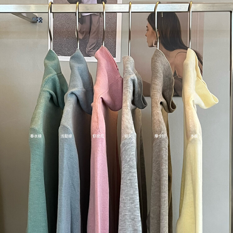 New in autumn!【SEEK PEACH】Neat comfortable and versatile bottoming shirt 1937# L