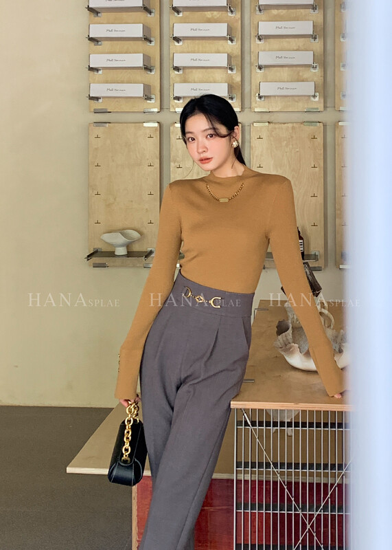 [HANNA Hanna] Simple knitted sweater women's round neck long-sleeved slim all-match sweater bottoming sweater knitted sweater H10631