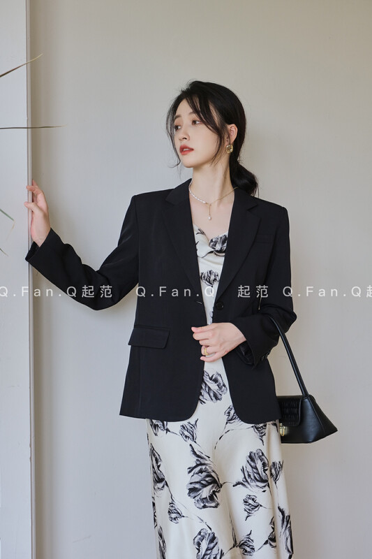 New in early autumn! [Fan] Simple, versatile and slim suit 80208# JHY