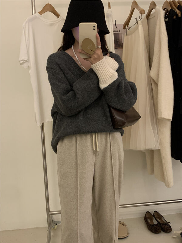 New in winter! [ARE YOU] Colorblock V-neck Loose Pullover Warm Sweater 517# L
