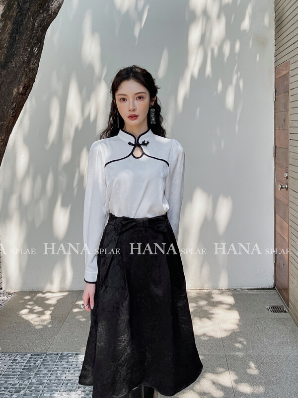 [HANNA Hanna] [Hanna] New Chinese-style buttoned top women's 2022 new autumn chiffon shirt H10398
