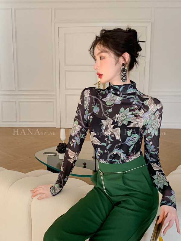 [HANNA Hanna] [Hannah] Elegant printed bottoming shirt 22 autumn new stand collar long bottoming shirt H10339