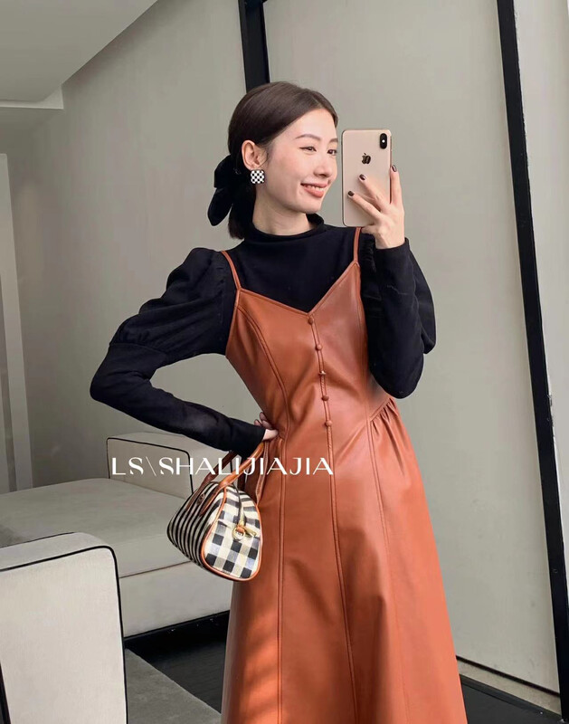 【LS】Retro Hong Kong Style Small Leather Skirt Sling Dress 8269-1