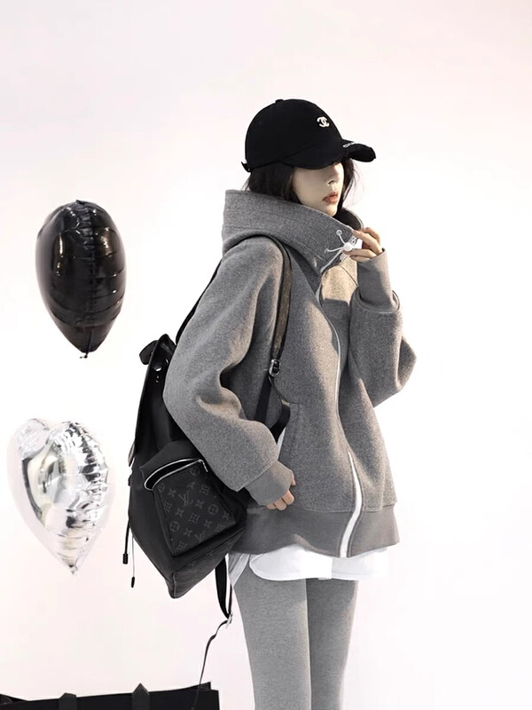 New in winter! [Ouzhengsha] Small round label designable hooded zipper sweater 19172# JJ