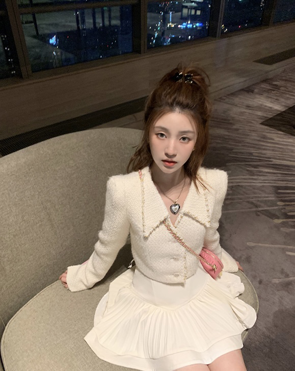 【Amanda】Korean style long-sleeved temperament short coat 8832# PCZ