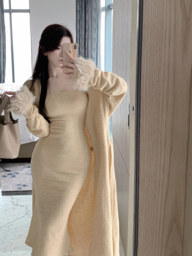 Real price real shot Dublin late autumn temperament suit tube top dress furry sleeve mid-length coat