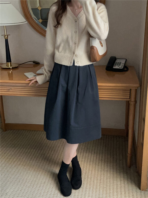 Original price 88.99! 【T.G】Korean style simple solid color casual skirt A18266# CLS