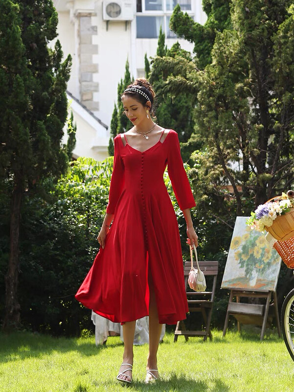 New for winter!  [Ou Zhengsha] Thin French retro toast Hepburn dress 19122# JJ