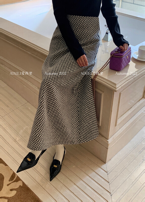 [AIXILI Aisili] Mid-waist slim A-line pattern skirt skirt side zipper 7521