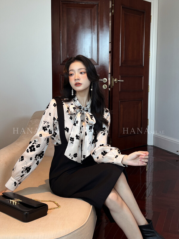 [HANNA Hanna] [Hanna] French elegant lace-up shirt women's 22 autumn new printed shirt H10582