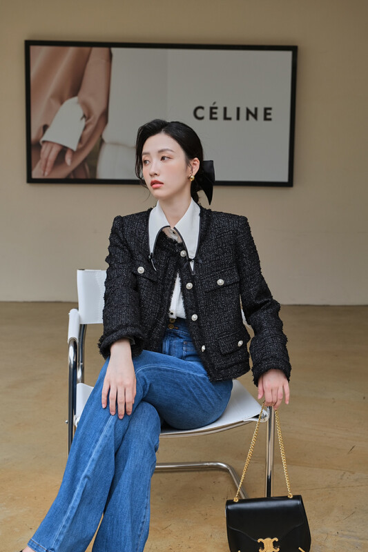 Autumn is new! [Fan] Xiaoxiang style round neck short coat 80261# JHY