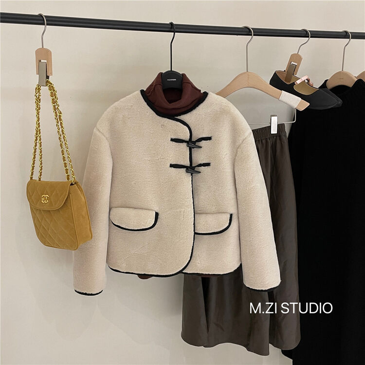 【M.ZI STUDIO】All-match furry short coat with horn buckle design 12126# HBX
