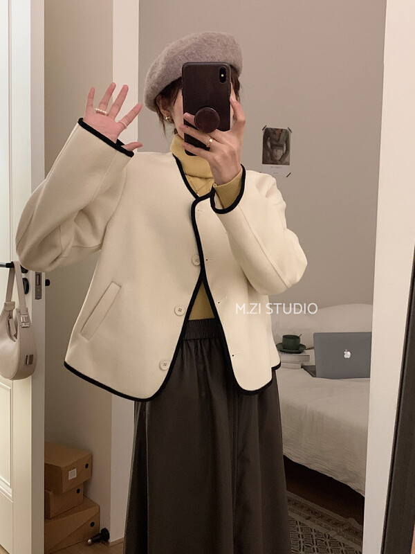 New in winter!【M.ZI STUDIO】Xiaoxiangfeng round neck contrast color short coat 12091# HBX